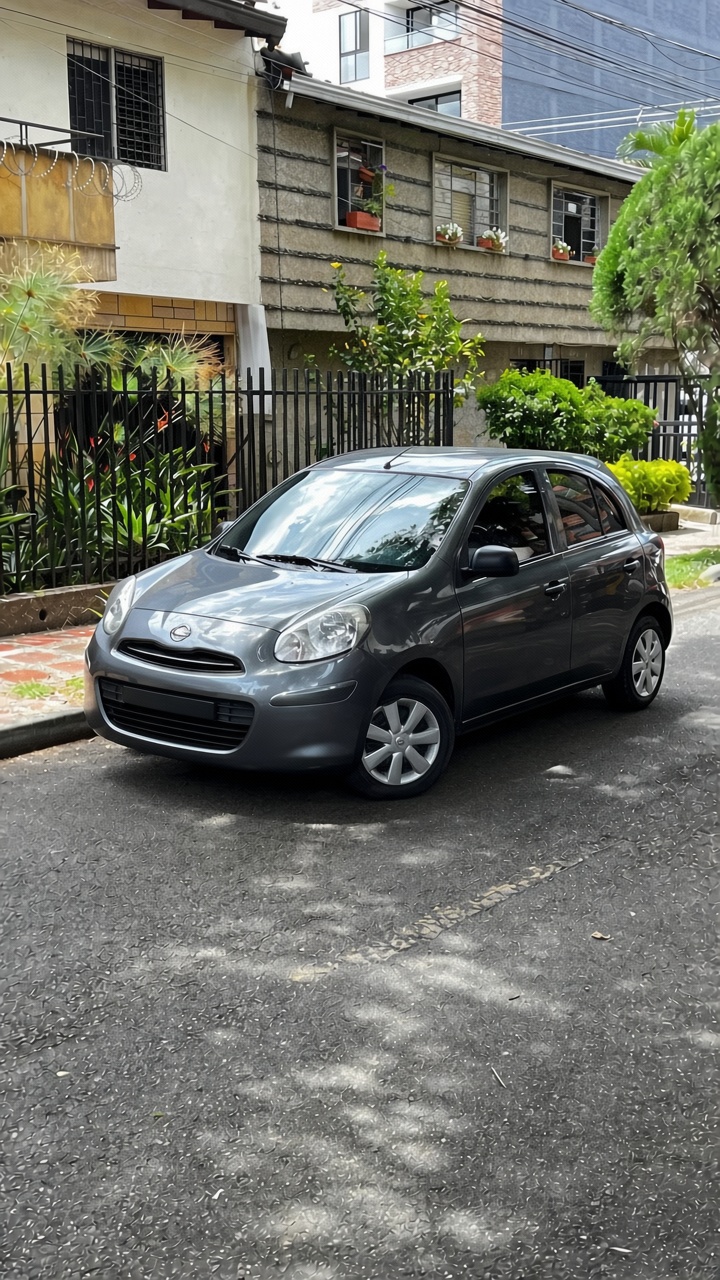 Nissan March Active 2019 — foto 1